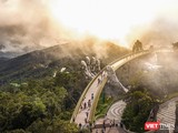 Cầu Vàng, một điểm tham quan du lịch nổi tiếng ở Đà Nẵng