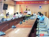 Thứ trưởng bộ Y tế Nguyễn Thanh Long họp với VNPT về ứng dụng công nghệ thông tin trong y tế. Ảnh: Minh Thúy