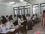 Học sinh THPT trên địa bàn TP Đà Nẵng đến lớp trong mùa dịch COVID-19