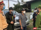 Lực lượng công an Đà Nẵng đang làm việc với tài xế Nguyễn Quách Nguyện