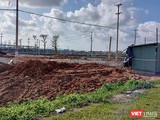 Một góc dự án Khu phố chợ Chiên Đàn (xã Tam Đàn, huyện Phú Ninh, tỉnh Quảng Nam) đang thi công nham nhở