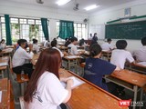 Phó Thủ tướng Lê Minh Khái và Phó Thủ tướng Vũ Đức Đam vừa có văn bản chỉ đạo hoàn chỉnh Nghị quyết của Chính phủ để điều chỉnh lộ trình và một số nội dung quy định liên quan về học phí.