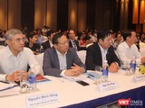 Ông Nguyễn Minh Hồng (người đầu tiên từ trái sang - Chủ tịch Hội Truyền thông số Việt Nam dự hội nghị Chính phủ điện tử (Ảnh: Trường Giang)