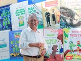 Tác giả Mạc Can có hàng chục đầu sách thu hút bạn đọc (Ảnh: HB)