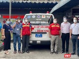 Xe cấp cứu cộng đồng được trao tặng cho tâm dịch TP.HCM