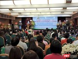 Toàn cảnh buổi hội nghị chủ đề "Sản phụ khoa - Hỗ trợ sinh sản" do Bệnh viện Bạch Mai tổ chức nhân kỷ niệm 50 năm tái thành lập Khoa Phụ sản của Bệnh viện.