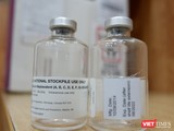 Thuốc Botulism antitoxin heptavalent (BAT), được sản xuất bởi Canada, chuyên dùng để giải độc botulinum (Ảnh: Minh Thúy)