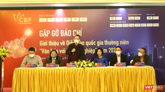 Ông Hồ Anh Tuấn – Chủ tịch Hiệp hội phát triển Văn hoá doanh nghiệp Việt Nam, Trưởng Ban Tổ chức 248 -chủ trì họp báo