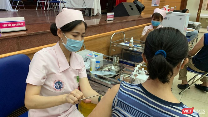 Hơn 100 triệu liều vắc xin đã được nhập về Việt Nam và tiêm cho người dân 