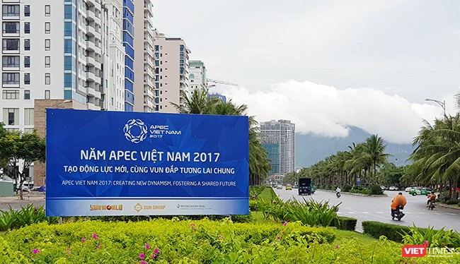 Để đảm bảo công tác đảm bảo an ninh, trật tự, an toàn giao thông phục vụ Tuần lễ cấp cao APEC 2017 tại Đà Nẵng, UBND TP Đà Nẵng vừa có văn bản chỉ đạo cho một số cơ quan nghỉ làm, trường học nghỉ học.