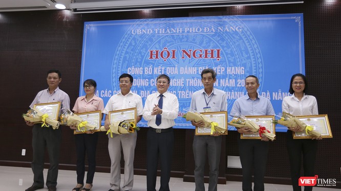 Công bố kết quả đánh giá, xếp hạng ứng dụng CNTT năm 2017 của các cơ quan, địa phương trên địa bàn Đà Nẵng.