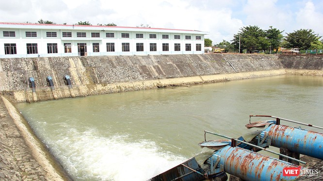 Theo ông Châu Trần Vĩnh - Phó Cục trưởng Cục Quản lý tài nguyên nước, Đà Nẵng thiếu nước sinh hoạt trong thời gian qua là do giải pháp vận hành của nhà máy.