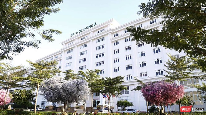 Bộ GD-ĐT vừa cho phép trường ĐH Đông Á (Đà Nẵng) tuyển sinh và đào tạo ngành Dược trình độ Đại học từ năm 2019 với chỉ tiêu 100 sinh viên trong năm đầu tiên. 