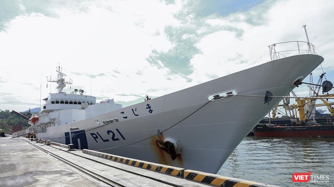Tàu Kojima thuộc Lực lượng bảo vệ bờ biển Nhật Bản (Japan Coast Guard) tại cảng Tiên Sa.