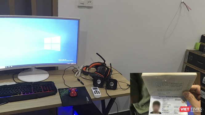 Hiện trường máy tính và hộ chiếu người Hàn Quốc không khai báo lưu trú, có nghi vấn phạm tội công nghệ cao (ảnh Nại Hiên Đông)