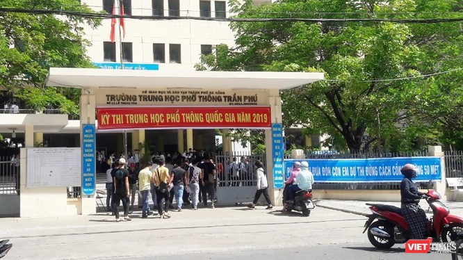 Thí sinh ở Đà Nẵng tham dự kỳ thi tốt nghiệp THPT