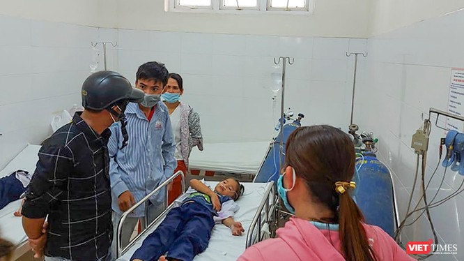 Một trường hợp học sinh trường Tiểu học Hòa Khương 1 bị ngộ độc phải nhập viện cấp cứu.