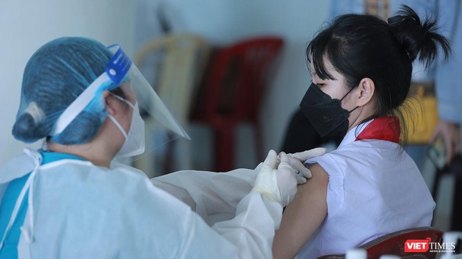 Đà Nẵng tổ chức tiêm vaccine phòng COVID-19 cho trẻ dưới 16 tuổi