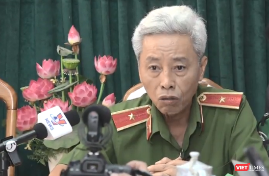 Thiếu tướng Phạm Anh Minh tại họp báo 