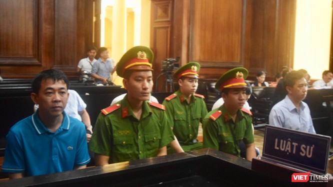 Bị cáo Nguyễn Minh Hùng, Võ Mạnh Cường, Bùi Ngọc Duy, Phạm Anh Kiệt – các đối tượng bị đề xuất mức phạt tù cao nhất trong vụ VN Pharma