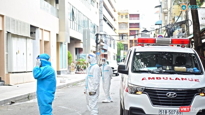 Bệnh viện dã chiến số 5 tại Thuận Kiều Plaza sẵn sàng đón bệnh nhân - Ảnh: HCDC