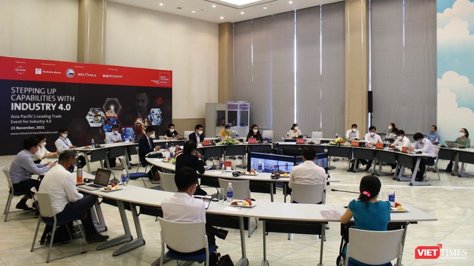 Diễn đàn chuyển đổi Công nghệ số Châu Á – Thái Bình Dương 2021 (ITAP 2021) tổ chức lần thứ 4, từ 22-24/11, diễn ra ở điểm cầu Singapore và Bình Dương, Việt Nam