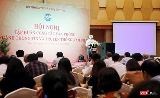 Thứ trưởng Nguyễn Minh Hồng phát biểu khai mạc hội nghị.