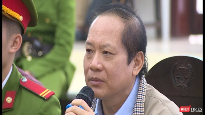 Cựu Bộ trưởng Trương Minh Tuấn khai về hành vi nhận 200.000 USD trong đại án Mobifone mua VAG.