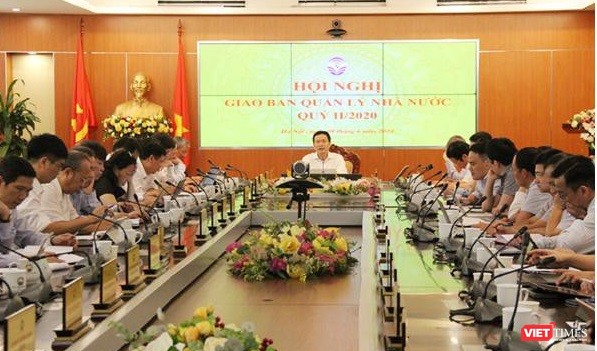 Bộ trưởng Nguyễn Mạnh Hùng chủ trì Hội nghị giao ban quản lý nhà nước quý II/2020