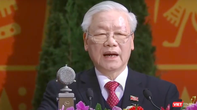 Tổng Bí thư Nguyễn Phú Trọng tại Lễ ra mắt Ban Chấp hành Trung ương Đảng khoá XIII.
