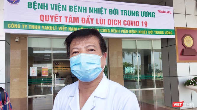 GS. TS. Nguyễn Văn Kính – Chủ tịch Hội Truyền nhiễm Việt Nam, nguyên Giám đốc Bệnh viện Bệnh Nhiệt đới Trung ương. Ảnh: Minh Thúy 