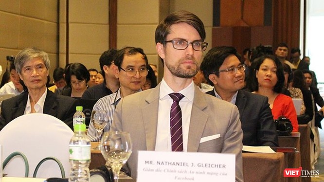 Ông Nathaniel Gleicher xuất hiện trong sự kiện “Kinh tế số và Chính sách an ninh mạng ở Việt Nam"