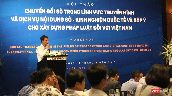 Phó Chủ tịch Hội Truyền thông số Việt Nam, ông Nguyễn Xuân Cường phát biểu tại Hội thảo.