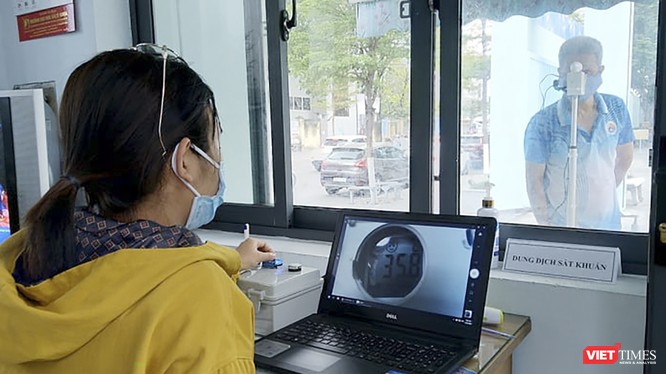 Thiết bị đo thân nhiệt từ xa được thử nghiệm tại Đại học Đà Nẵng