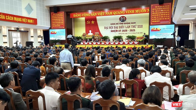 Quang cảnh phiên khai mạc Đại hội đại biểu tỉnh Quảng Nam lần thứ XXII (nhiệm kỳ 2020 - 2025) diễn ra sáng 12/10