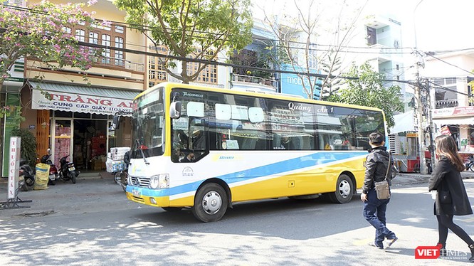 Xe buýt công cộng tại Đà Nẵng