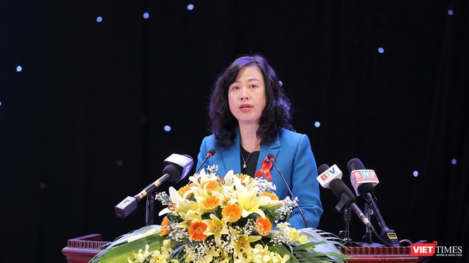 Bộ Trưởng Bộ Y tế Đào Hồng Lan phát biểu tại Mít tinh hưởng ứng Tháng hành động quốc gia phòng, chống HIV/AIDS và Ngày Thế giới phòng chống AIDS năm 2022 diễn ra ngày 26/11, tại TP Bắc Ninh (tỉnh Bắc Ninh)