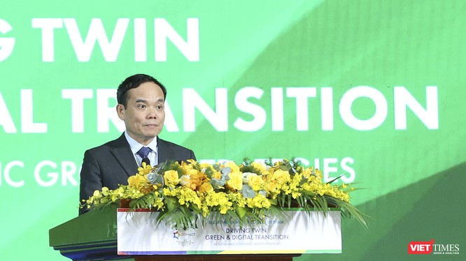Phó Thủ tướng Chính phủ Trần Lưu Quang phát biểu tại diễn đàn Nhịp cầu phát triển Việt Nam (Vietnam Connect Forum) năm 2023 diễn ra tại Đà Nẵng.