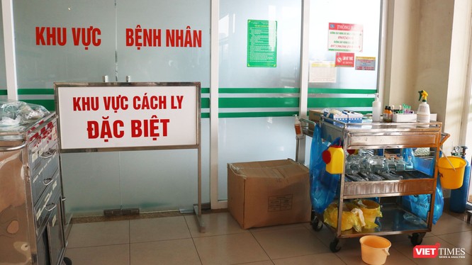 Khu vực cách ly đặc biệt bệnh nhân mắc COVID-19 (Ảnh: Minh Thúy) 