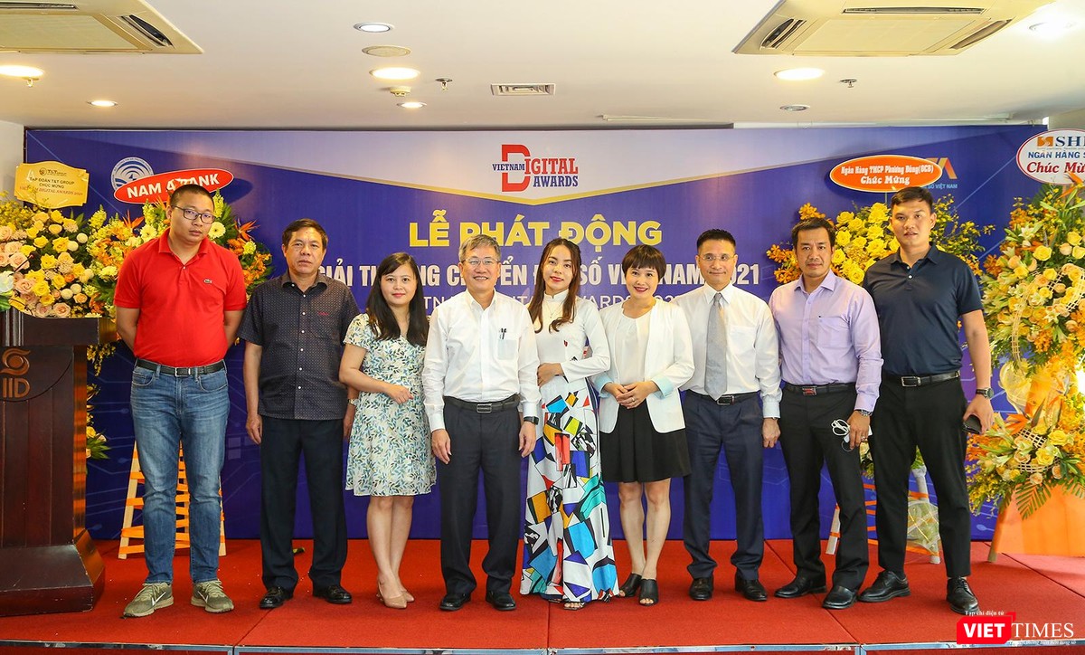 Chùm ảnh Lễ phát động Giải thưởng Chuyển đổi số Việt Nam năm 2021 tại Đà Nẵng ảnh 36