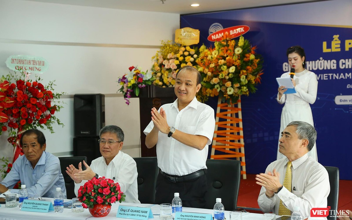 Chùm ảnh Lễ phát động Giải thưởng Chuyển đổi số Việt Nam năm 2021 tại Đà Nẵng ảnh 7