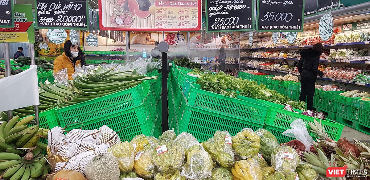 Chùm ảnh siêu thị ngày 28 Tết nhộn nhịp như chưa có dịch Covid-19, vài em bé không đeo khẩu trang ảnh 20