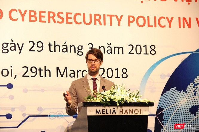 Ai nên chịu trách nhiệm cho những vụ tấn công mạng? ảnh 2