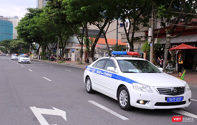 Lực lượng CSGT tuần tra trên các tuyến đường Đà Nẵng, đảm bảo ATGT và an ninh trật tự trước, trong và sau sự kiện APEC 2017