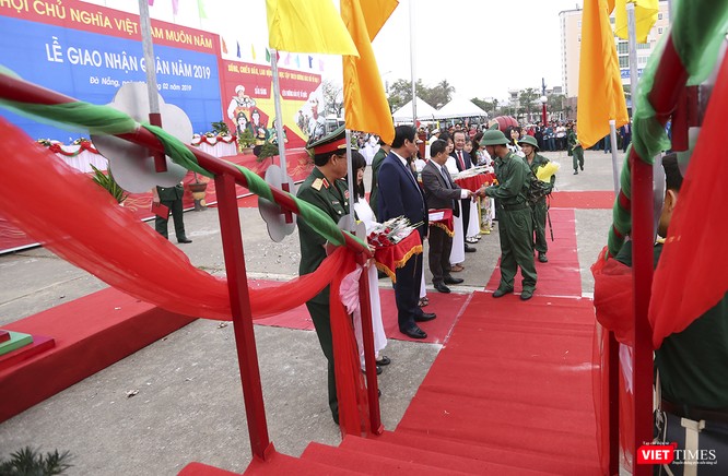 Chùm ảnh: Những khoảnh khắc xúc động trong Lễ giao nhận quân Đà Nẵng 2019 ảnh 8