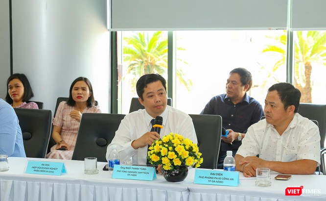 Chùm ảnh Lễ phát động Giải thưởng Chuyển đổi số Việt Nam năm 2021 tại Đà Nẵng ảnh 24