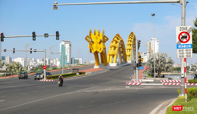Ảnh: Đường phố Đà Nẵng ra sao sau 10 ngày giãn cách xã hội! ảnh 1
