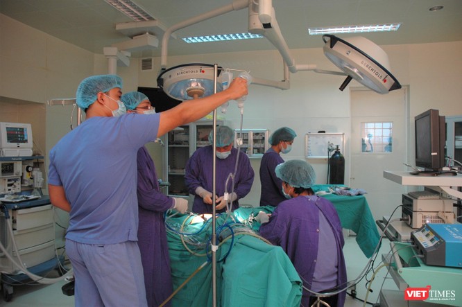 Phẫu thuật ung thư cổ tử cung tại Bệnh viện Đại học Y Hà Nội