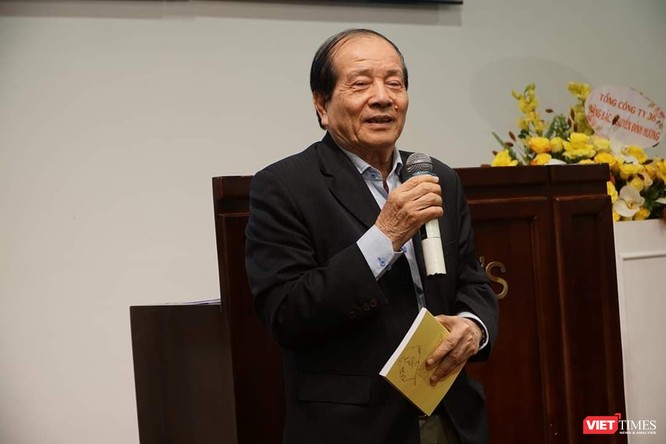 Nhà thơ Hữu Thỉnh - Chủ tịch Hội Liên hiệp VHNT Việt Nam, Chủ tịch Hội Nhà văn Việt Nam