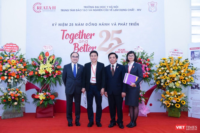 Cung cấp nhiều bằng chứng khoa học để ứng phó với dịch HIV ở Việt Nam ảnh 7